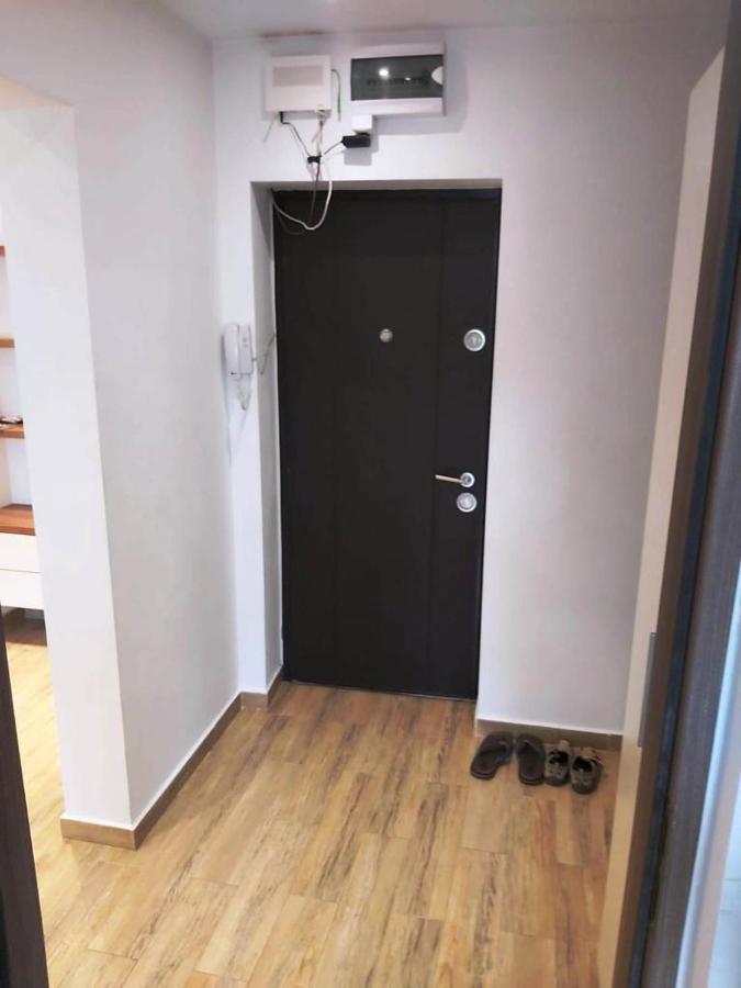 Cristal Metropolis Apartment Bucharest Exterior photo